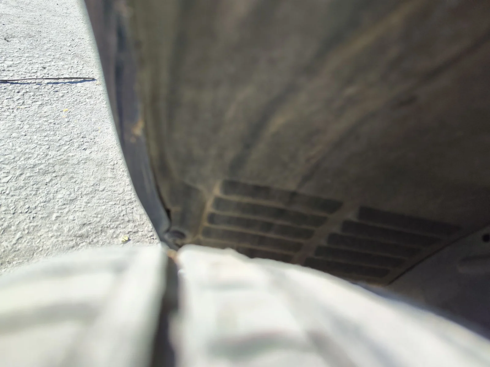 Foto de PASO RUEDA DELANTERO IZQUIERDO VOLVO S40 BERLINA 1.6 CAT (109 CV / 80 KW)