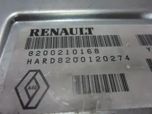 Foto de CENTRALITA MOTOR UCE RENAULT ESPACE IV (JK0) referencia 8200210168 foto 2