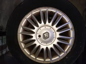 Foto de LLANTA RENAULT SCENIC II (JM)