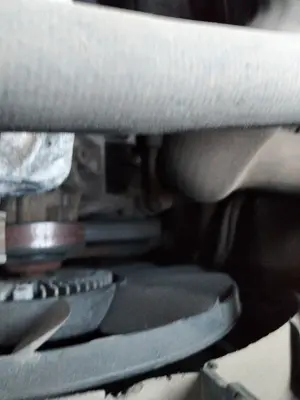 Foto de BOMBA DIRECCION AUDI A6 BERLINA (4B2) 1.8 20V Turbo (150 CV / 110 KW)
