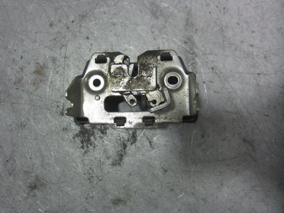 Foto de CERRADURA ASIENTO HONDA PCX 125 125 cm3 - 9 kW (12 CV / 9 KW)