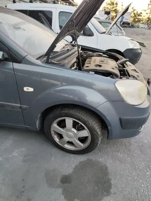 Foto de ALETA DELANTERA DERECHA KIA RIO (JB) 1.5 CRDi (110 CV / 81 KW) referencia 663211G350