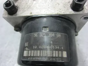Foto de ABS PEUGEOT 206 1.6 (88 CV / 65 KW) referencia 9632539480 foto 6