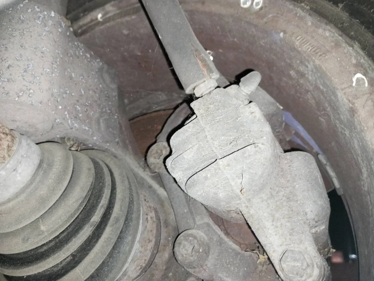 Foto de PINZA DE FRENO DELANTERA IZQUIERDA PEUGEOT 307 CC CABRIO-COUPÉ (S2)