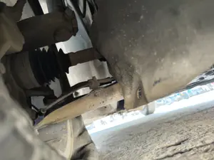 Foto de BRAZO SUSPENSION DELANTERO DERECHO RENAULT SCENIC II (JM) 1.9 dCi Diesel (120 CV / 88 KW)