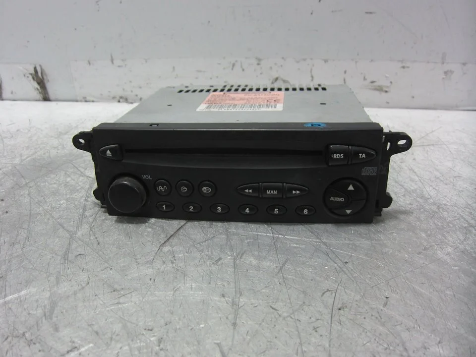 Foto de SISTEMA AUDIO / RADIO CD CITROEN XSARA BERLINA referencia 96476989XT