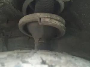 Foto de AMORTIGUADOR DELANTERO IZQUIERDO FORD TRANSIT COMBI (TT9) 2.2 TDCi CAT (116 CV / 85 KW)