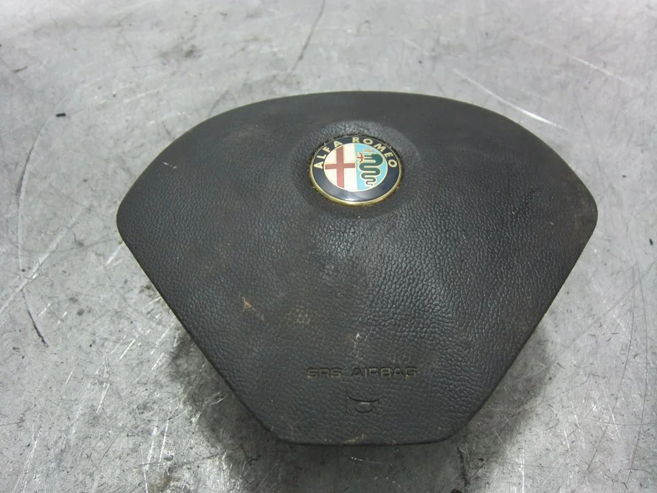 Foto de AIRBAG DELANTERO IZQUIERDO ALFA ROMEO GIULIETTA (191) 2.0 JTDM CAT (175 CV / 129 KW) referencia 1560915200