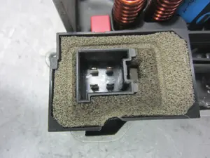 Foto de RESISTENCIA CALEFACCION MERCEDES-BENZ CLS (BM 219) 5.0 V8 24V CAT (306 CV / 225 KW) referencia A2308210251 foto 3
