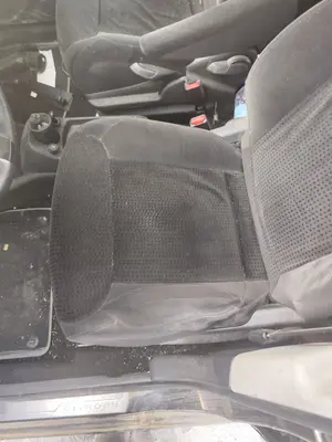 Foto de ASIENTO DELANTERO IZQUIERDO CITROEN GRAND C4 PICASSO 1.6 16V HDi FAP (109 CV / 80 KW)