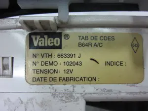 Foto de NO IDENTIFICADO RENAULT MEGANE I COUPE (DA0) 1.9 dTi Diesel CAT (98 CV / 72 KW) referencia 663391J foto 2