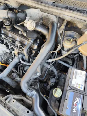 Foto de MANGUERAS INTERCOOLER VOLKSWAGEN GOLF III (1H1)(11.1991) 1.9 TDI (110 CV / 81 KW)