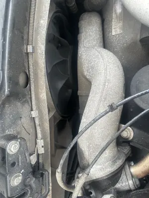 Foto de RADIADOR AGUA VOLKSWAGEN T5 TRANSPORTER BUS (7H) 2.5 TDI (131 CV / 96 KW)