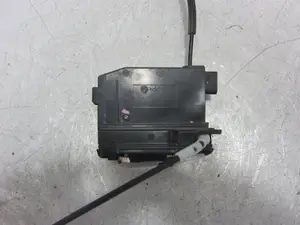 Foto de CERRADURA PUERTA TRASERA DERECHA PEUGEOT 3008 referencia 9810309880 foto 3