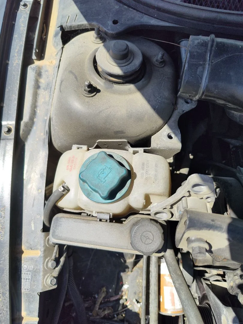 Foto de DEPOSITO EXPANSION VOLVO S60 BERLINA 2.4 Diesel (126 CV / 93 KW) referencia 30741973