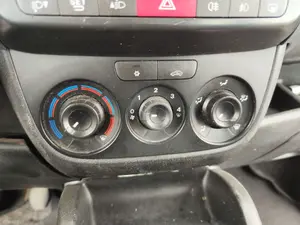 Foto de MANDO CALEFACCION / AIRE ACONDICIONADO FIAT II DOBLÒ (152) 1.6 JTDM 16V CAT (105 CV / 77 KW) referencia 735605075