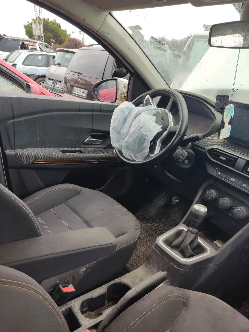 Foto de COLUMNA DIRECCION DACIA SANDERO III 1.0 TCE CAT (91 CV / 67 KW) referencia 488104031R