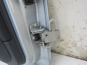 Foto de PUERTA TRASERA IZQUIERDA SEAT ALTEA XL (5P5) 1.9 TDI (105 CV / 77 KW) foto 7
