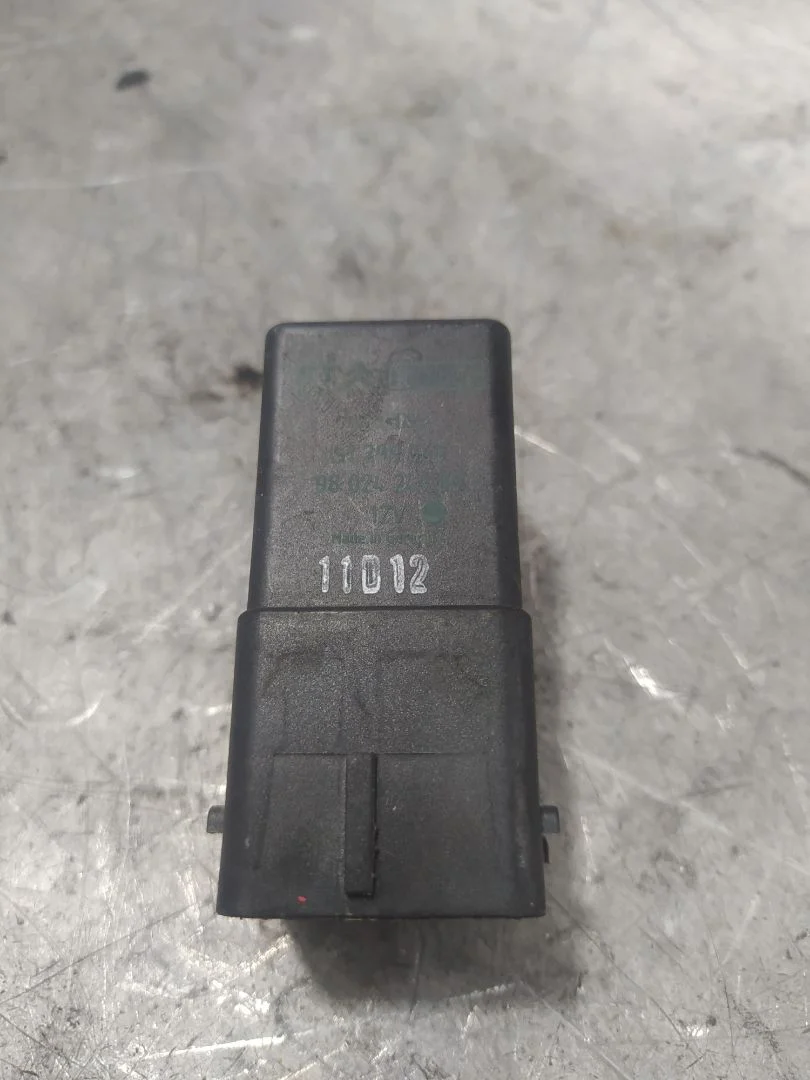 Foto de RELE CITROEN C4 PICASSO 1.6 HDi FAP (112 CV / 82 KW) referencia 51299065