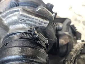 Foto de MOTOR COMPLETO OPEL ASTRA H BERLINA referencia Z19DTH foto 9