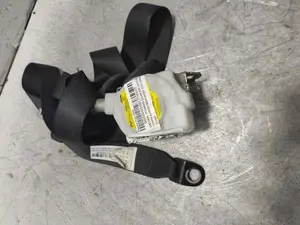 Foto de CINTURON SEGURIDAD DELANTERO DERECHO TOYOTA AVENSIS CROSS SPORT (T27) 1.8 16V CAT (147 CV / 108 KW) referencia 7P3100P foto 2
