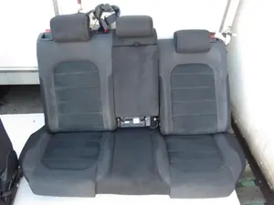 Foto de JUEGO ASIENTOS COMPLETO VOLKSWAGEN GOLF VII BERLINA (BQ1/BE2) 1.6 TDI (116 CV / 85 KW) referencia 5Q4881106Q foto 14