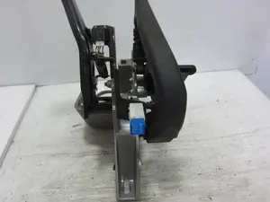 Foto de PEDAL FRENO BMW SERIE X5 (E53) 3.0 24V CAT (231 CV / 170 KW) referencia FHL01001101 foto 6