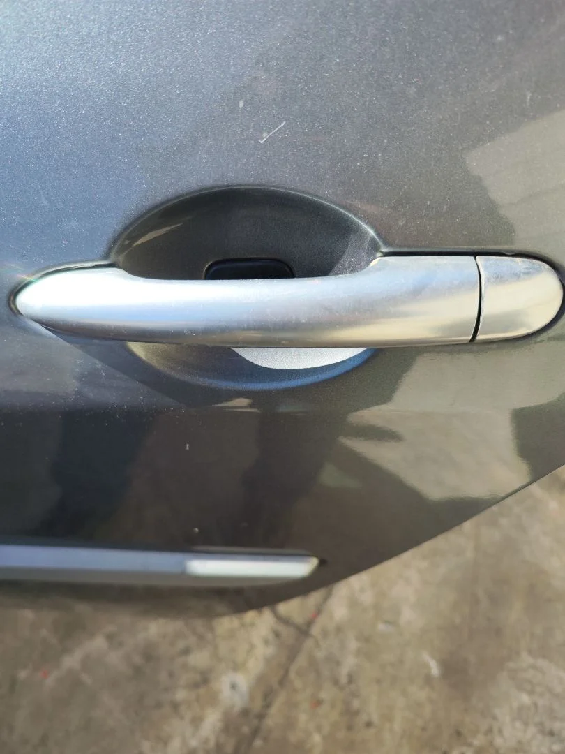 Foto de MANETA EXTERIOR TRASERA IZQUIERDA RENAULT MEGANE II BERLINA 5P 1.5 dCi Diesel (101 CV / 74 KW)