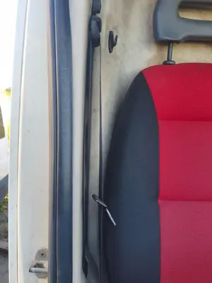 Foto de CINTURON SEGURIDAD DELANTERO DERECHO FIAT DUCATO 3 FURGÓN 33 2.2 JTD CAT (101 CV / 74 KW) referencia 0735507778