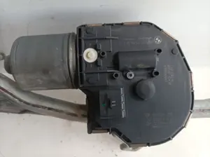 Foto de MOTOR LIMPIA DELANTERO BMW SERIE 7 (F01/F02) 3.0 Turbodiesel (313 CV / 230 KW) referencia 3397021520 foto 4