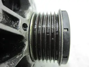Foto de ALTERNADOR CITROEN C8 2.0 HDi FAP CAT (107 CV / 79 KW) foto 5