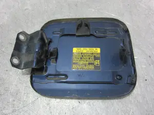 Foto de TAPA EXTERIOR COMBUSTIBLE HONDA CR-V (RD8) 2.0 VTEC CAT (150 CV / 110 KW) foto 2
