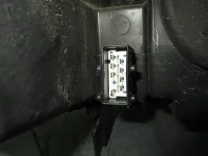 Foto de FARO IZQUIERDO PEUGEOT 407 2.0 16V HDi FAP CAT (RHR / DW10BTED4) (136 CV / 100 KW) referencia 9660236180 foto 2