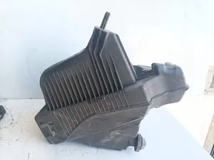 Foto de FILTRO AIRE RENAULT CLIO III referencia 8200398990 foto 4