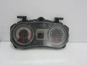 Foto de CUADRO INSTRUMENTOS RENAULT CLIO III 1.5 dCi Diesel (106 CV / 78 KW) referencia 8200582709G