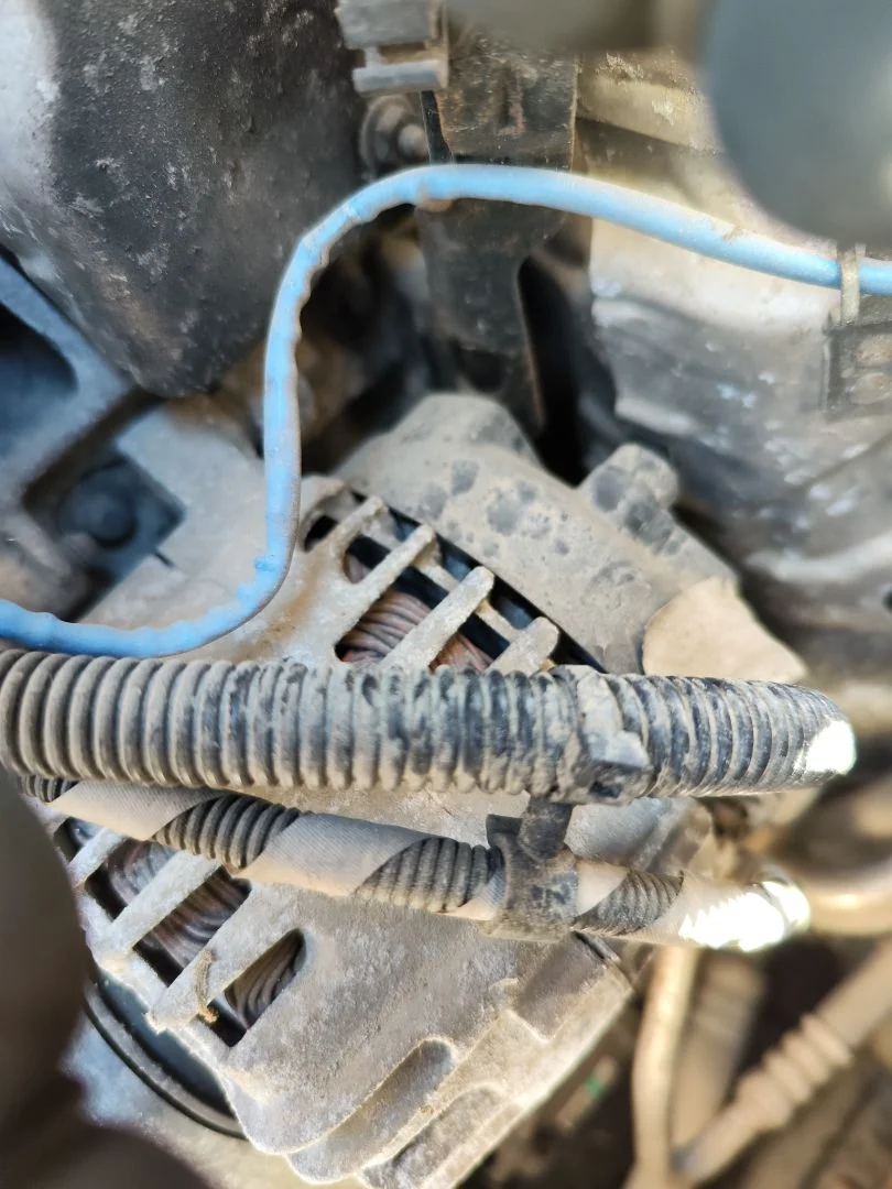 Foto de ALTERNADOR FORD C-MAX (CB7) 1.6 TDCi CAT (116 CV / 85 KW)