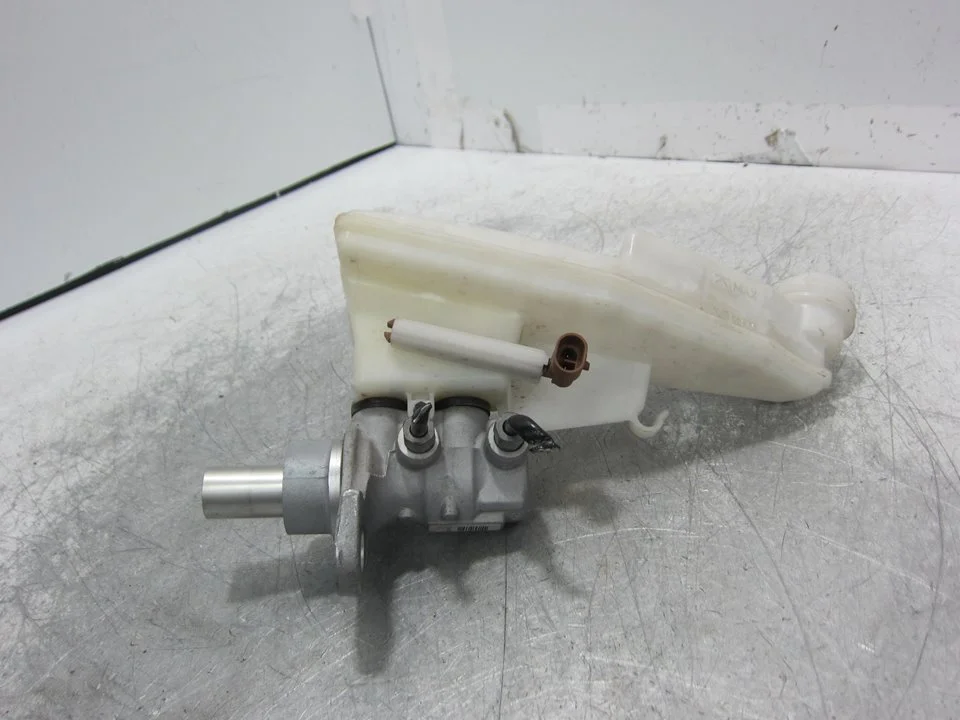 Foto de BOMBA FRENO OPEL ASTRA K BERLINA 5P 1.4 16V SIDI Turbo (125 CV / 92 KW) referencia 32669020