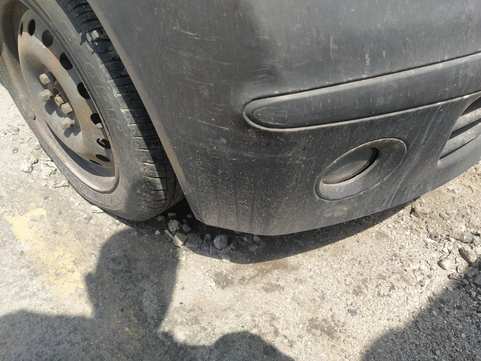 Foto de FARO ANTINIEBLA DERECHO NISSAN MICRA (K12E) 1.2 CAT (65 CV / 48 KW)