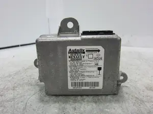 Foto de CENTRALITA AIRBAG RENAULT MEGANE II BERLINA 3P 1.5 dCi Diesel (101 CV / 74 KW) referencia 8200340428