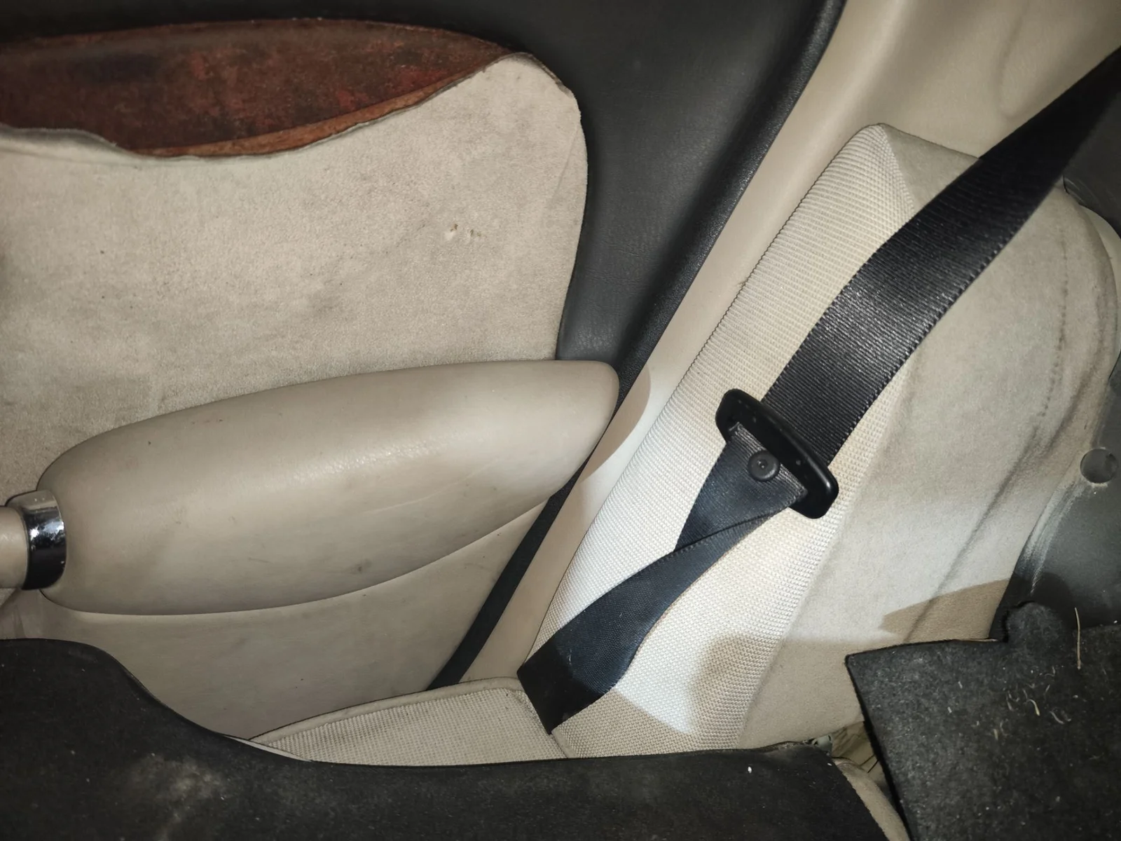 Foto de CERRADURA PUERTA TRASERA DERECHA MG ROVER ROVER 75 (RJ) 2.0 16V CDT (116 CV / 85 KW) referencia FQM000090