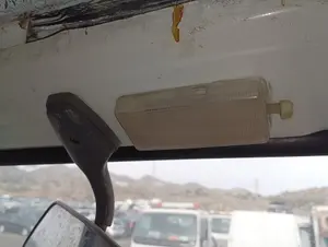 Foto de LUZ INTERIOR NISSAN CABSTAR E 3.0 Diesel (120 CV / 88 KW)