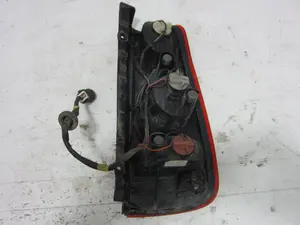 Foto de PILOTO TRASERO IZQUIERDO HYUNDAI MATRIX (FC) 1.6 CAT (103 CV / 76 KW) referencia 92401170 foto 2