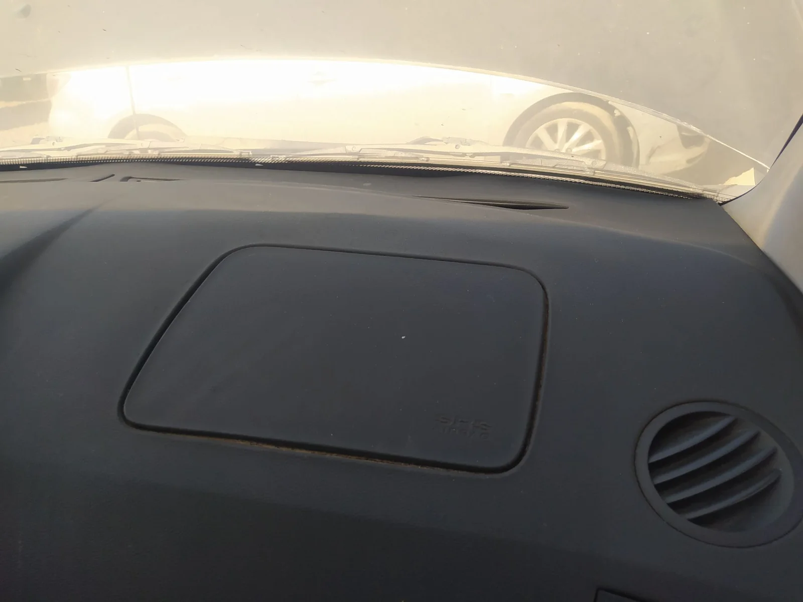 Foto de AIRBAG DELANTERO DERECHO SSANGYONG ACTYON 2.0 TD CAT (141 CV / 104 KW)