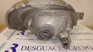 Foto de FARO IZQUIERDO OPEL VIVARO referencia 91165719 foto 2