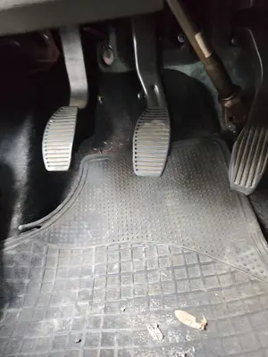 Foto de PEDAL FRENO FIAT II PANDA (169) 1.2 CAT (60 CV / 44 KW)