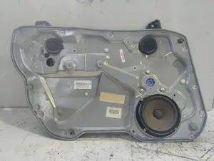 Foto de ELEVALUNAS DELANTERO IZQUIERDO SEAT IBIZA (6L1) 1.4 TDI (80 CV / 59 KW) referencia 6L0035411 foto 4
