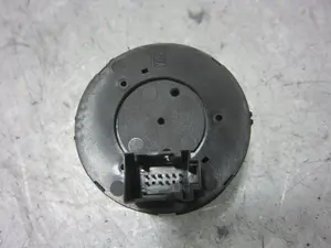 Foto de MANDO LUCES OPEL CORSA D 1.4 16V (90 CV / 66 KW) referencia 13249401 foto 2
