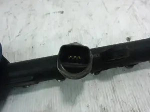 Foto de RAMPA INYECTORA FORD FOCUS BERLINA (CAP) referencia 9654726280 foto 2
