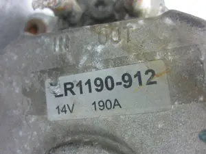 Foto de ALTERNADOR VOLKSWAGEN TOUAREG (7L6) referencia LR1190912 foto 9