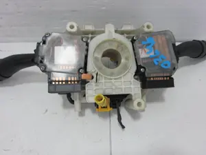 Foto de MANDO MULTIFUNCION HYUNDAI TUCSON (JM) 2.0 CRDi CAT (113 CV / 83 KW) referencia 202003393 foto 4